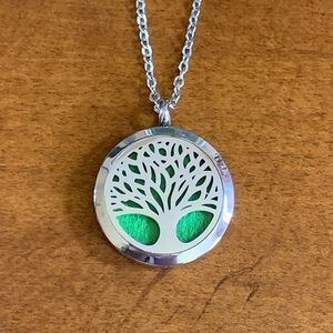 NEW Tree Of Life Diffuser Necklace
